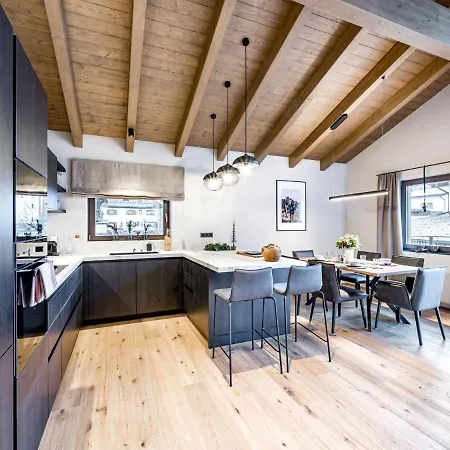 Appartamento Alpenchalet Tirol-2 By Interhome